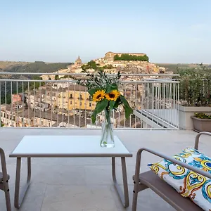 Apartment La Casa Di Irene - Con Vista, Ragusa